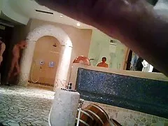 Chica sucks dick to guy through the bars