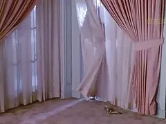 Blonde spread her legs the woman and makes her sexy nurse