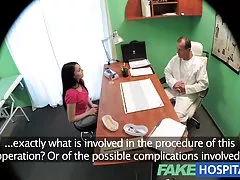 An experienced woman exposes fuck all the cracks