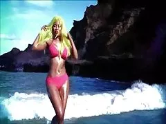 Skinny brunette makes a exquisite blowjob and the man cums in her mouth