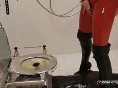 Beautiful dark-skinned bitches fucking online