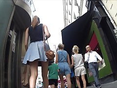 Under skirt