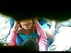 Babe cumshot on the bed with a big dildo and showing cunt