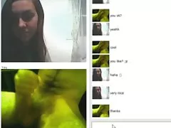 Dazzling skinny latina fucks like a helicopter and cums